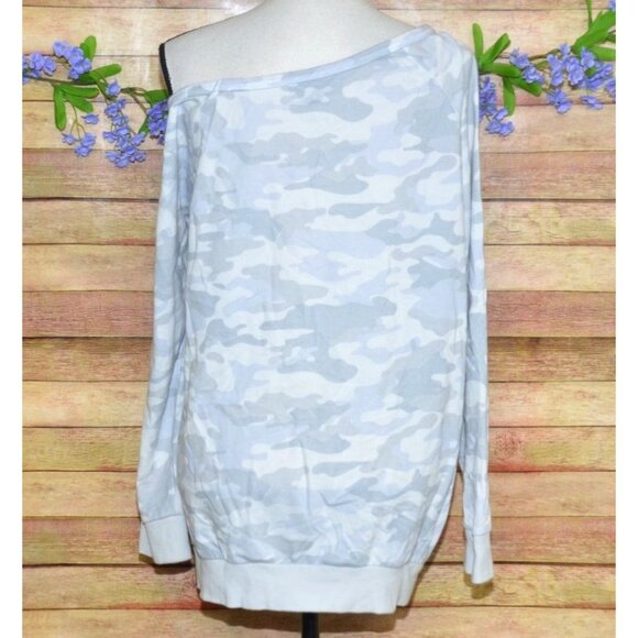 Torrid Women's Silver Camouflage Off Shoulder Sweatshirt Plus Size 2 2X Grateful - Picture 6 of 10